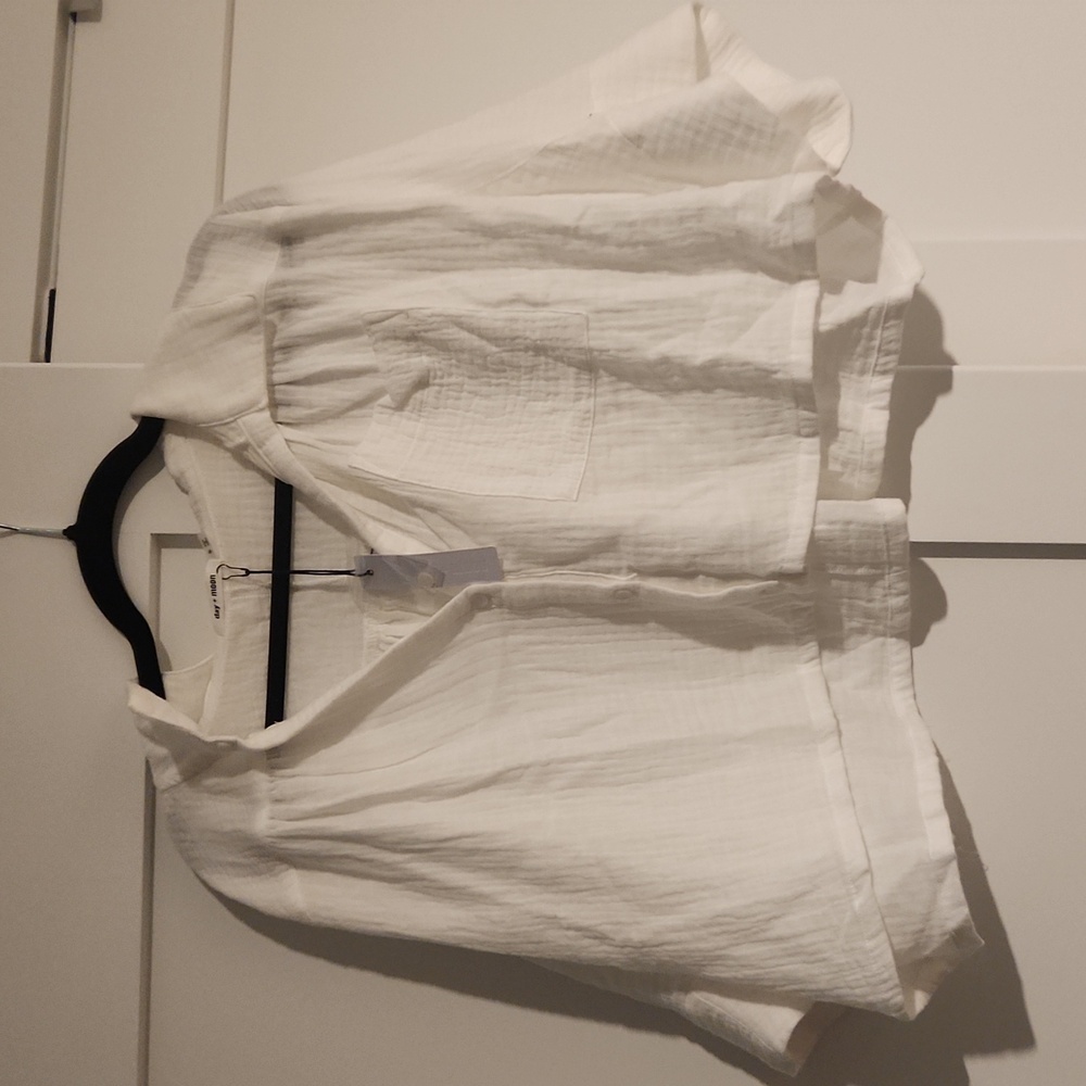 NWT White cotton collard crop top